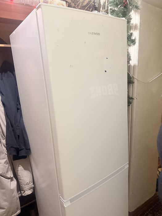 Холодильник Daewoo