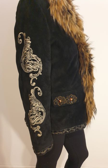 Vand palton / cojocel si geaca piele Dama