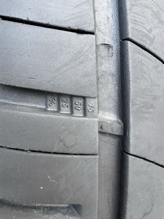 Anvelope Taurus 215/60/R17