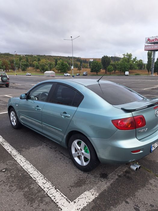Mazda 3   ,1.6 Benzina