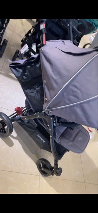 Коляска прогулочная