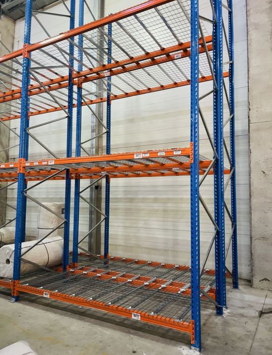 Rafturi metalice cu polițe din plasa zincate 626x0111