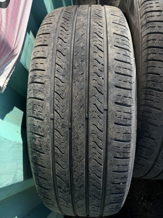 Комплект летних шин 235/55 R19