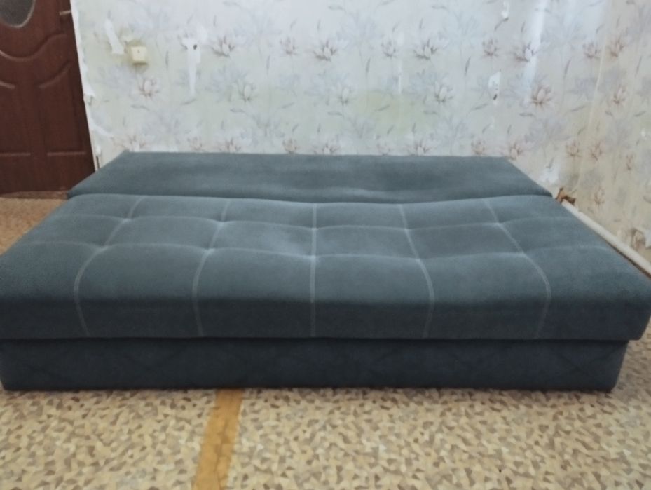 Продам диван в хорошем состоянии
