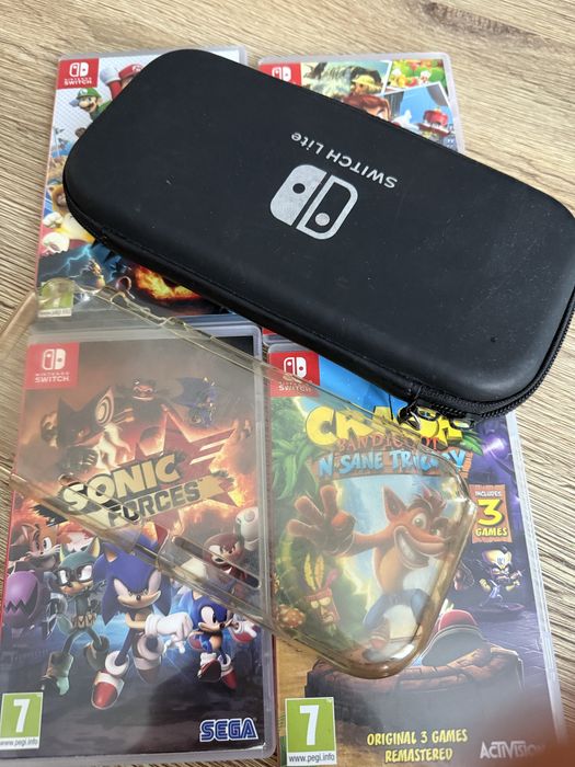 Nintendo Switch + Memory + Games