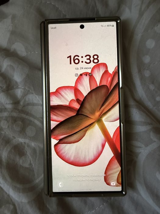 Samsung Galaxy Z Fold 6