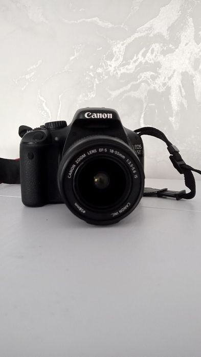 Canon EOS 550 с картой памятью