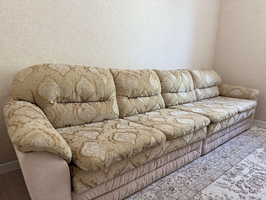 Продам диван в отличном состоянии