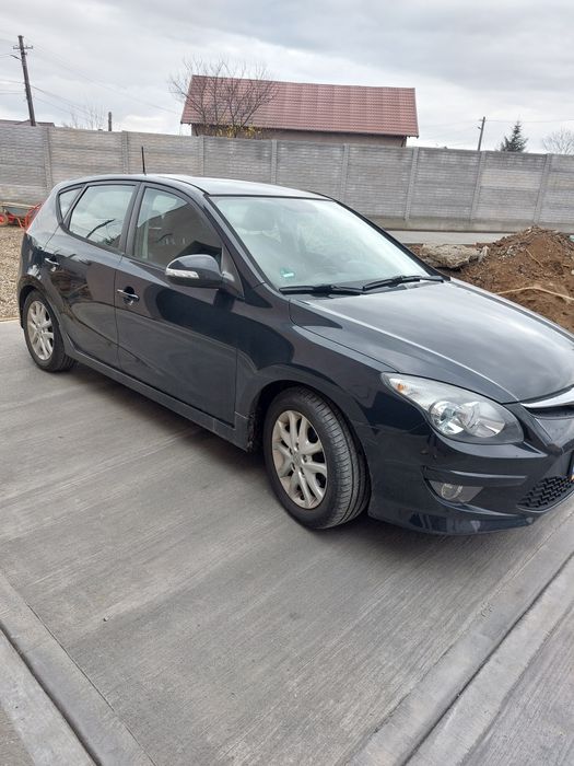 Hyundai i30,  2011, 140000 km, manuala