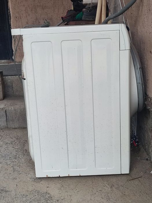 INSTGHTС . Стиральные машина.