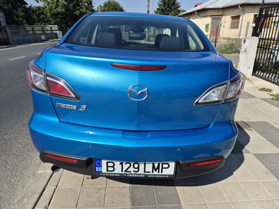 MAZDA 3 2010 — imagine 3