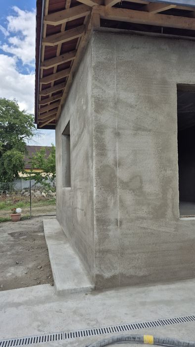 Tencuiala mecanizata clasica