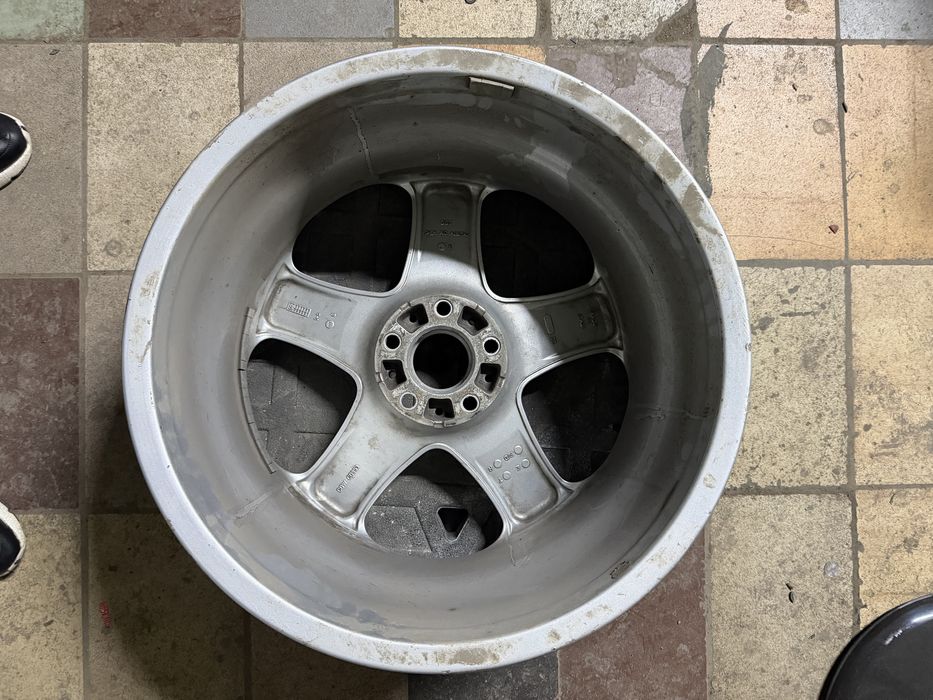 Продаю диски Bmw X5 E53 87 стиль.