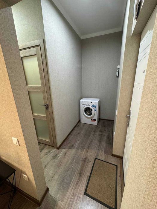 Чиланзар 3 квартал вторичка 1/4/4 евро квартира 30м2: ПРОДАЖА