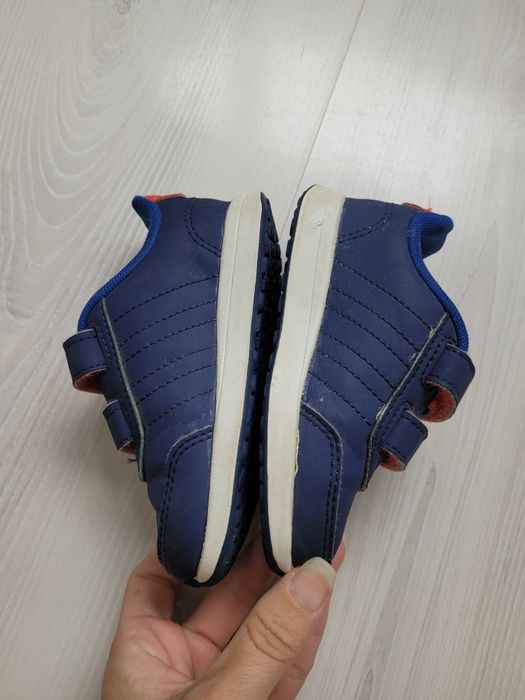 Adidasi Adidas 23