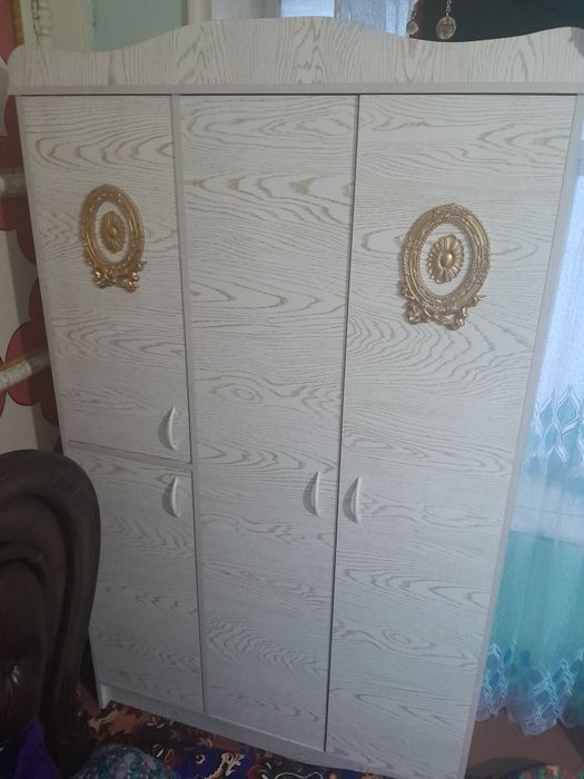 Detskiy shkaf holati ideal