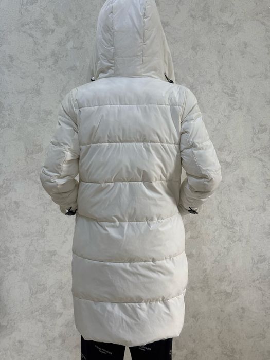 Продаю зимнюю куртку