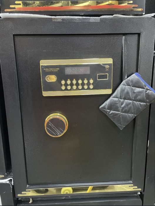 Сейф для дом и офис