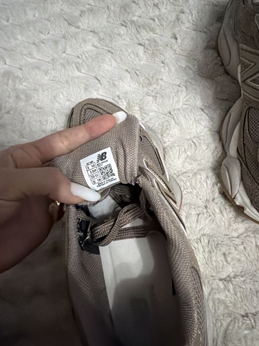 New balance 9060