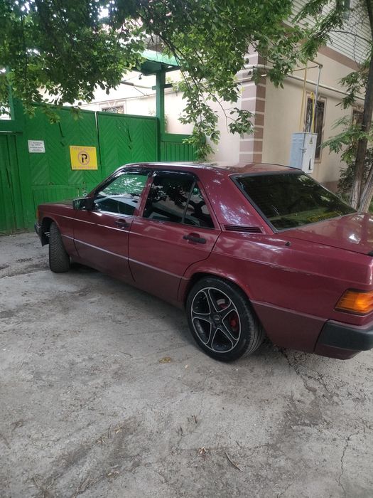 Продам: 190 Мерседес