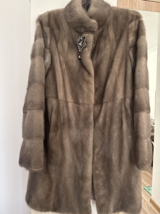 Продам Норковую шубу