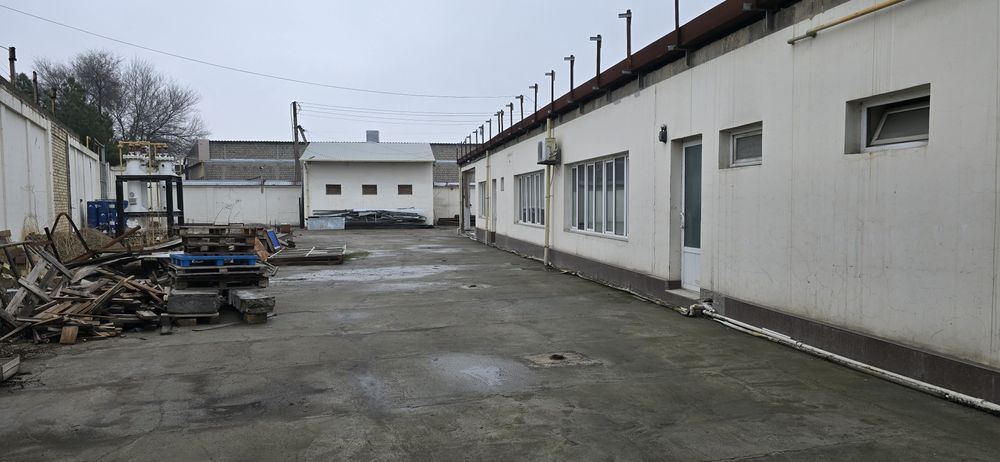 Сдам объект под бизнес 30-соток 2000-квм