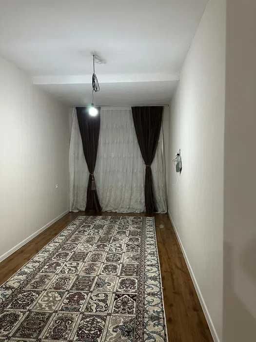 Продается дуплекс квартира возле бетонке 6/3/3 150м2