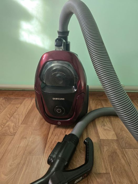 Продам  пылесосы