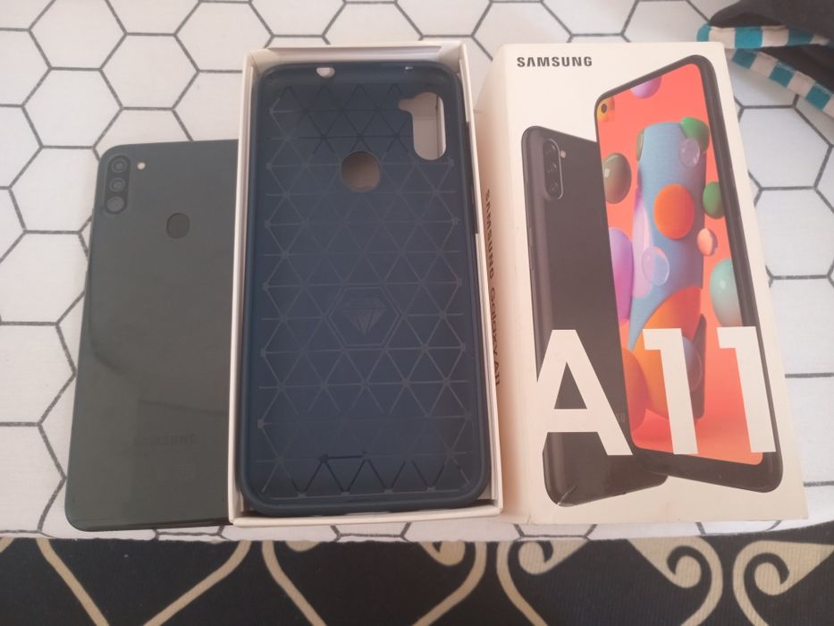 Смартфон Samsung A11