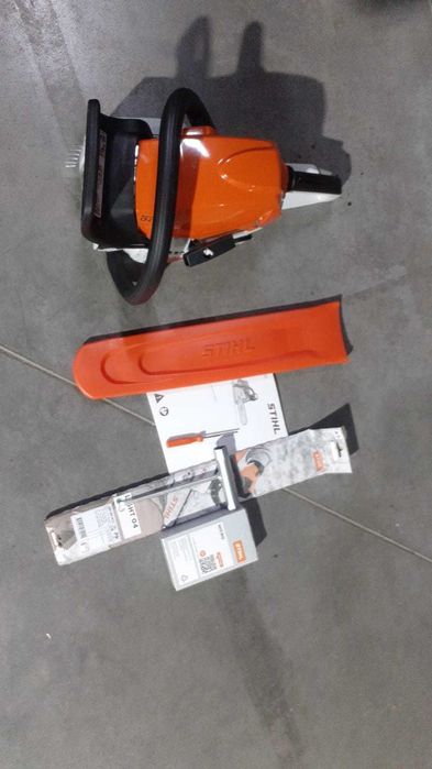 Vand Motoferastrau STIHL MS 231 40cm  PM3 nou nout niciodata folosit