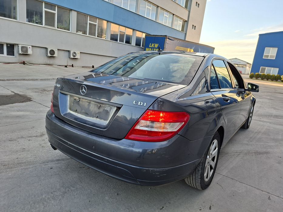 МЕРЦЕДЕС Mercedes C200 click Ц200 204 цди клас