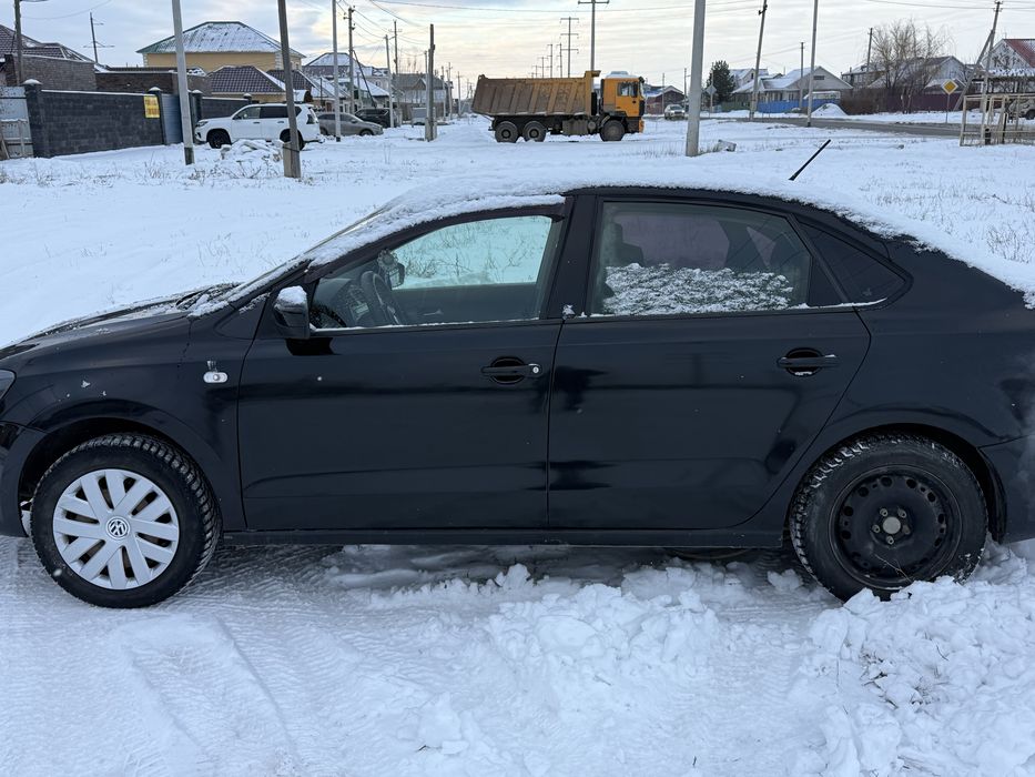 Volkswagen пола 2013