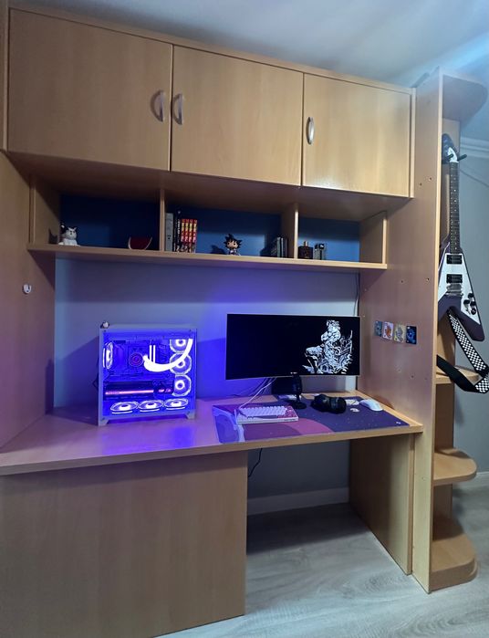 Mobilier -Camera de tineret