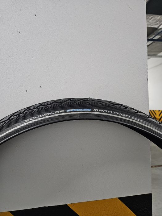 Резина для велосипеда schwalbe marathon  (гревел, мтб)