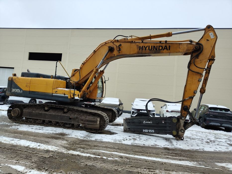 Сдам в аренду гусеничный экскаватор