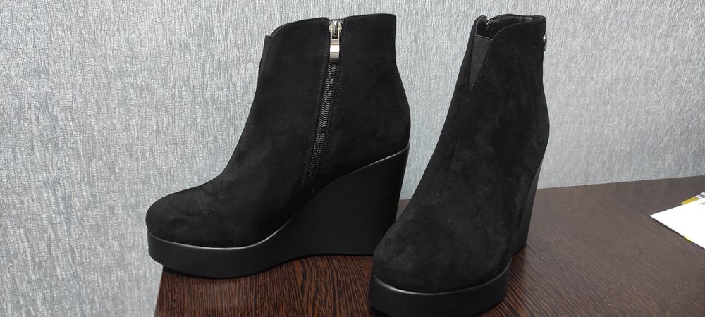 Замшевые ботиночки