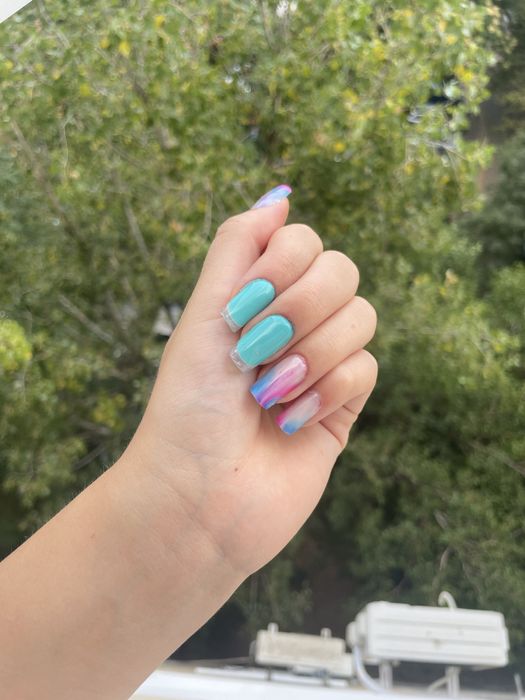 Unghii cu gel/ oja semipermanenta