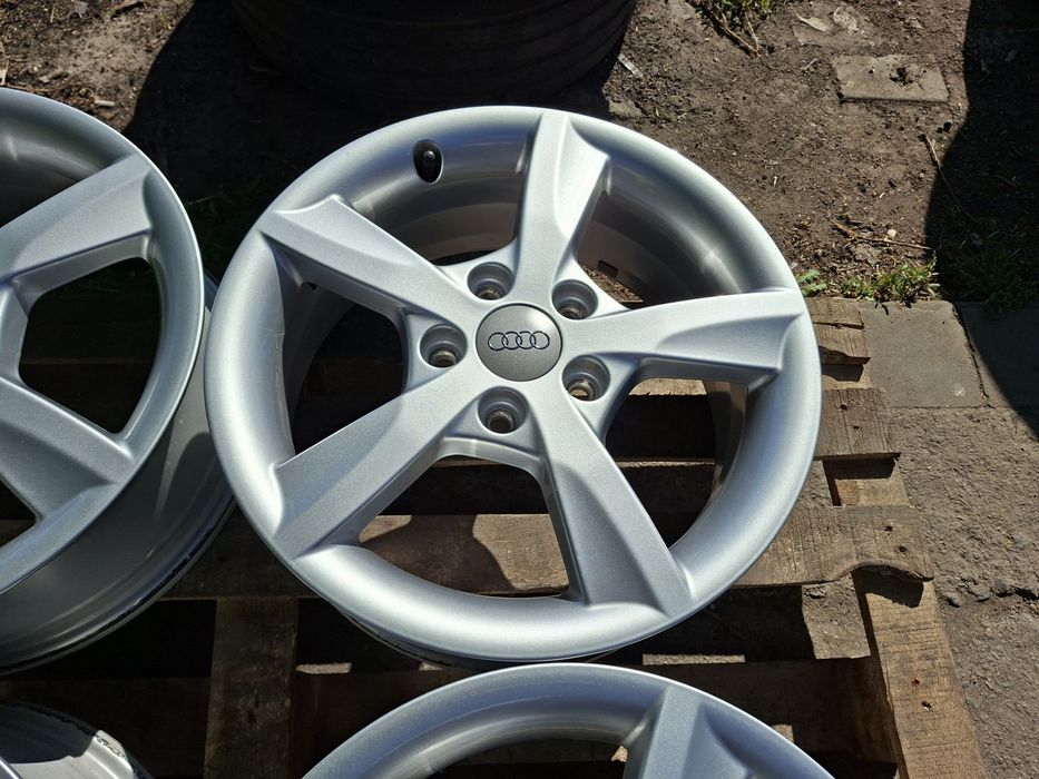 16" 5Х112мм Ауди А3, Audi A3 - 5x112mm Оригинални Алуминиеви джанти