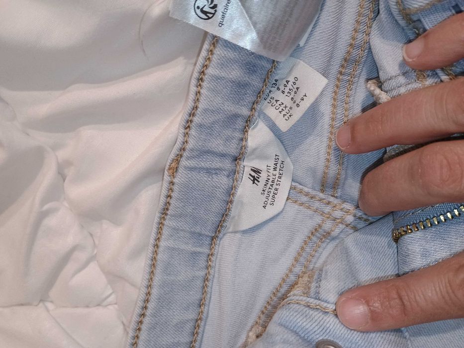 Красиви дънки за момиче