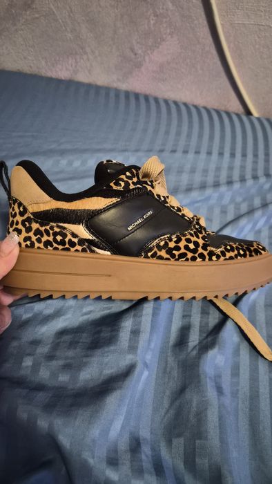 Дамски маратонки