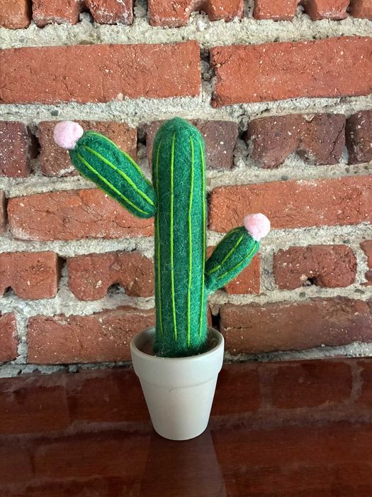 Декорация Кактус