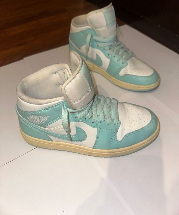 Air Jordan 1 mid