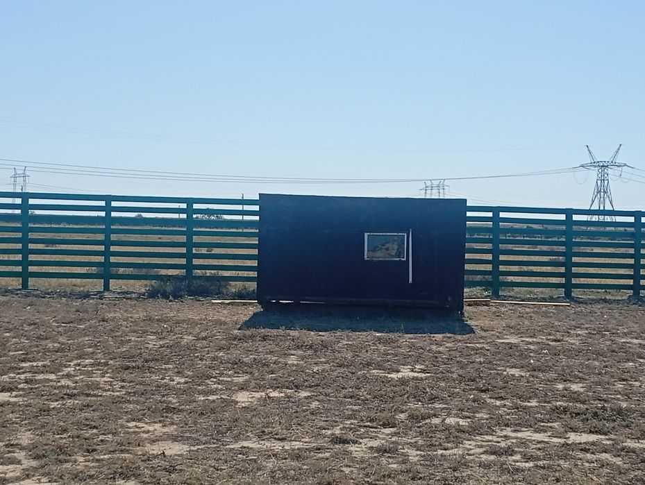 Продам вагончик металлический