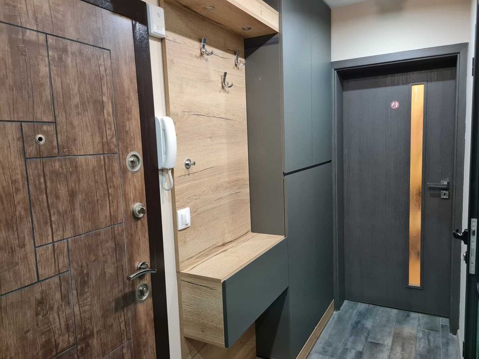 Дава се под наем Тристаен апартамент в Варна, Генералите - 80 кв.м за 867 € - Снимка #12