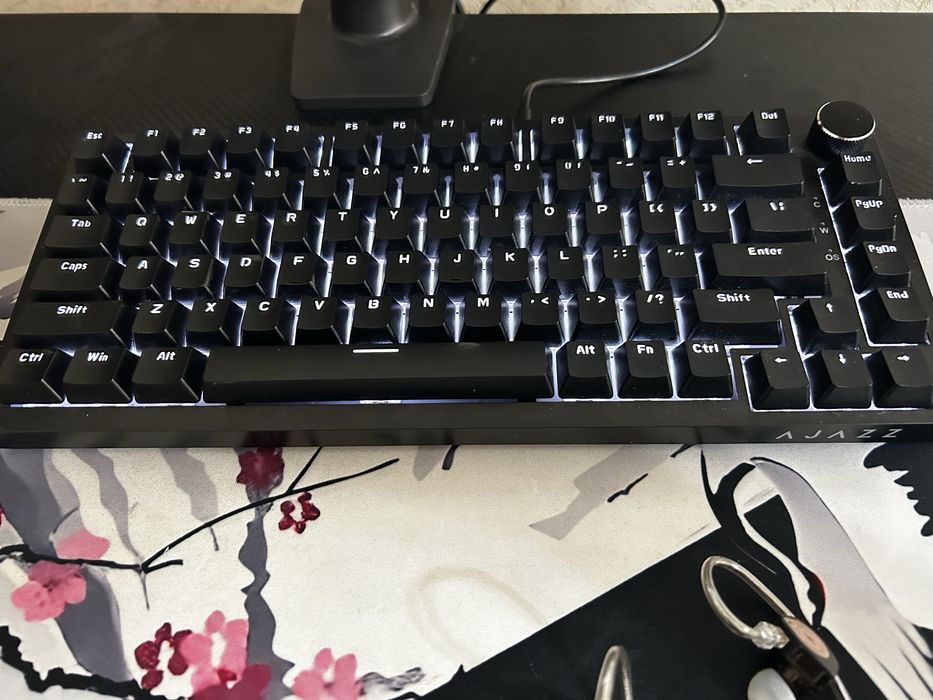 Продам весь комплект !