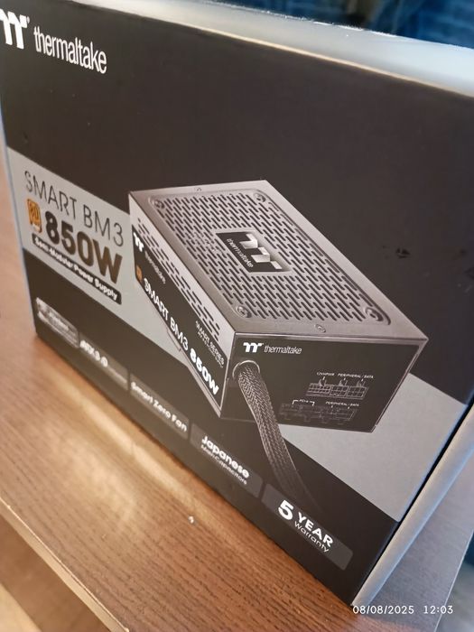 Vand sursa PC thermaltake 850w nou