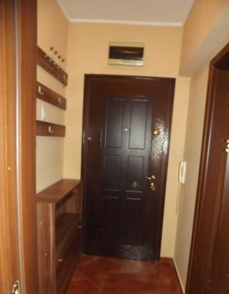 Дава се под наем Двустаен апартамент в Бургас, Лазур - 60 кв.м за 200 € - Снимка #4