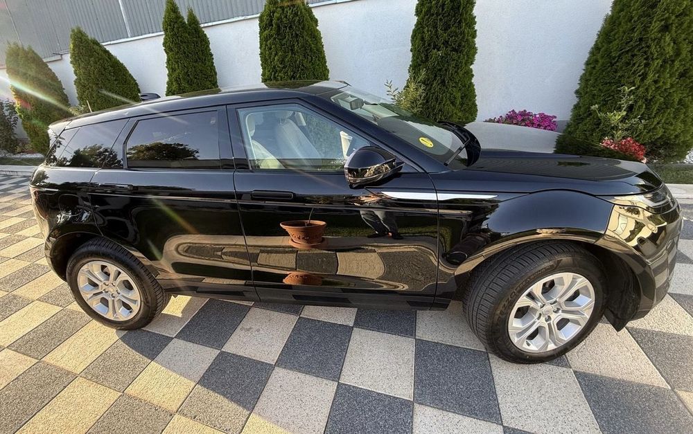 Land Rover Range Rover Evoque 2020 diesel, 24.796 € — imagine 2