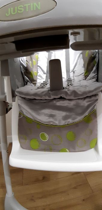 Стульчик для кормления 0+