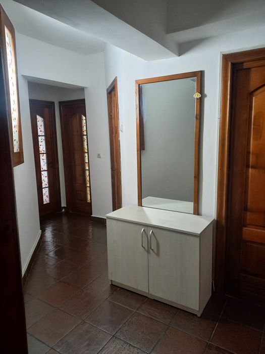 Inchirieri apartament două camere